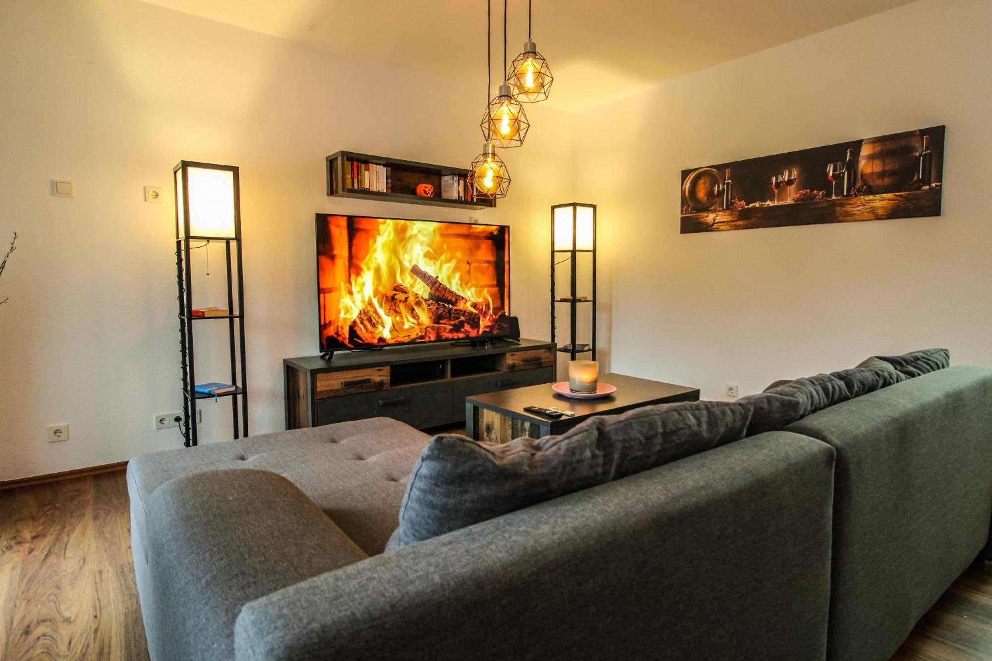 Moderne Fewo Sky Netflix Terrasse Burgblick Boxspringbett Waschtrockner Буллай Экстерьер фото